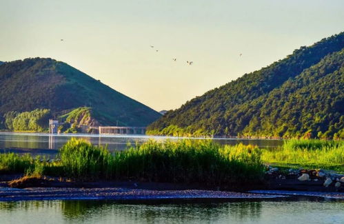 河北承德天气预报,避暑胜地的晴雨指南,带你玩转四季风光 河北承德天气预报,避暑胜地的晴雨指南,带你玩转四季风光